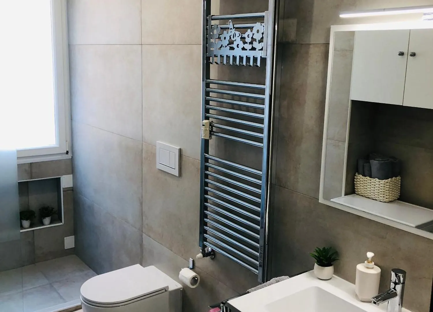 Fornaci-Mare-Wi Fi , Smart Tv Aria Condizionata! Apartment Savona